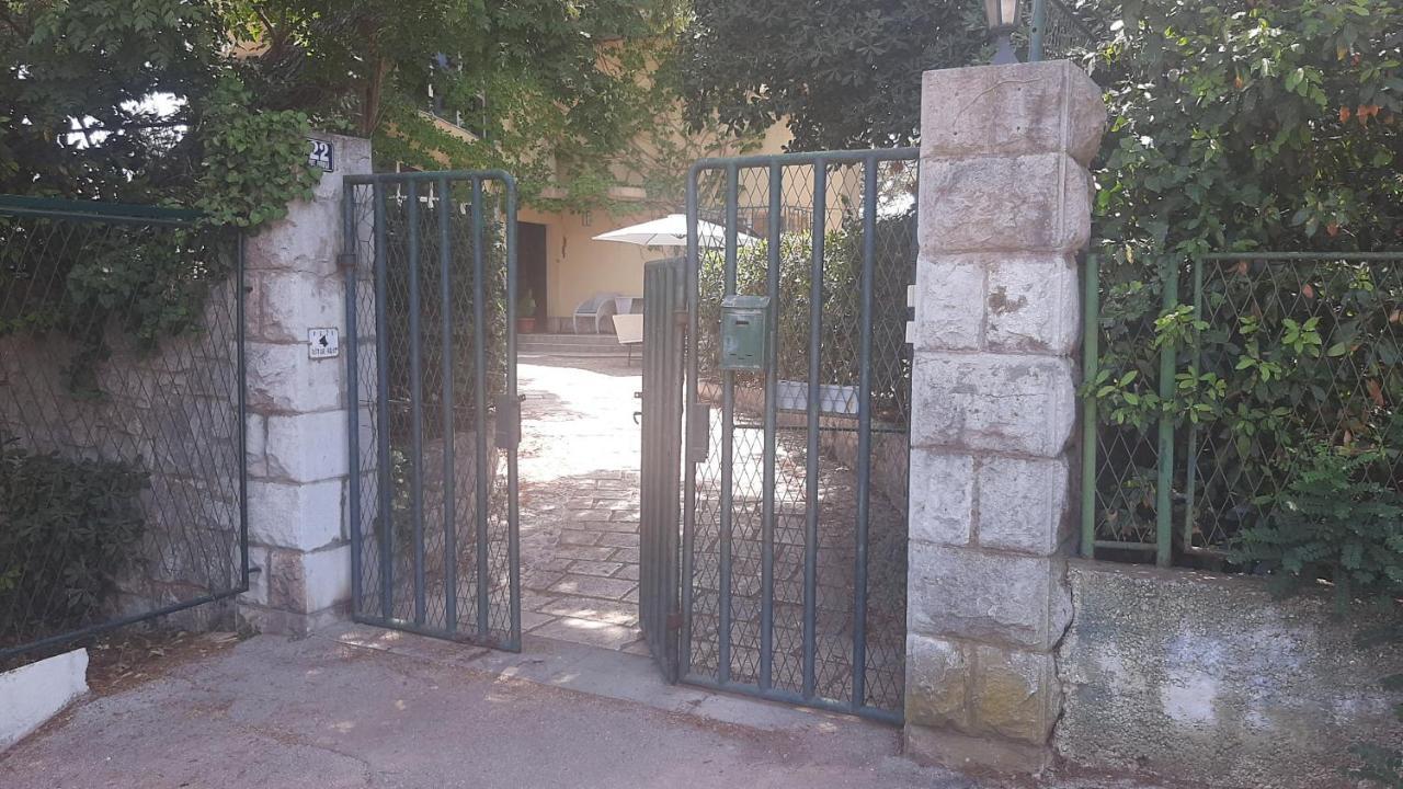 Old Captain'S Apartments - In A Pine Wood By The Sea And Tennis Courts Split Luaran gambar